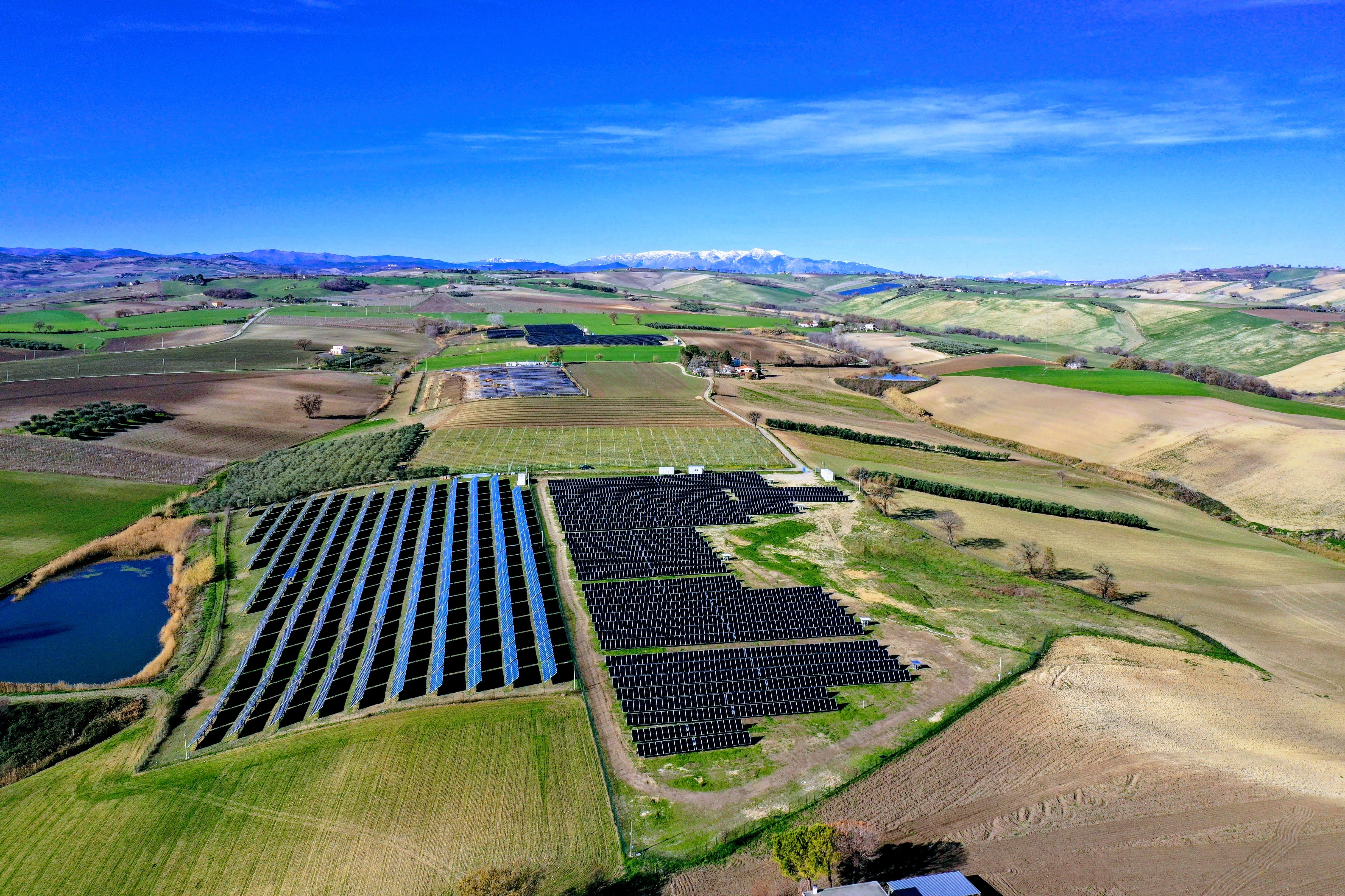 Lavori di repowering su impianti fotovoltaici a Termoli in Italia
